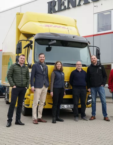 DHL_1
